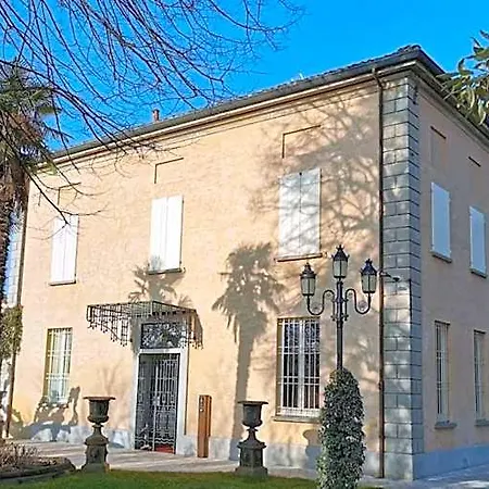 אורחן Di Casa Spadoni