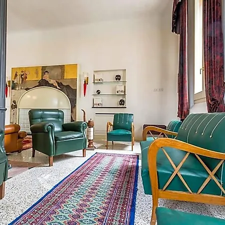 Di Casa Spadoni *